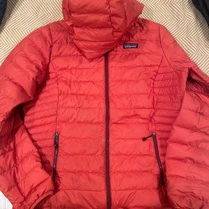Womens, Size L, Patagonia  Women's Down Sweater Hoody, Red Puffer Jacket